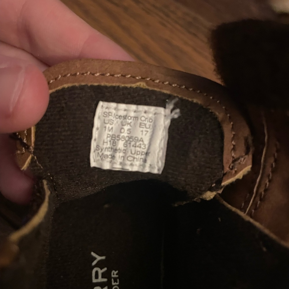 Sperry Infant Duck Boots - Picture 4 of 4
